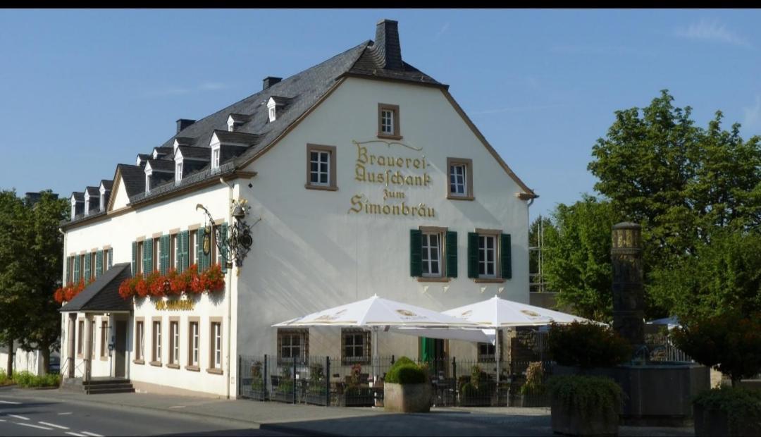 Zum Simonbraeu Ξενοδοχείο Bitburg Εξωτερικό φωτογραφία