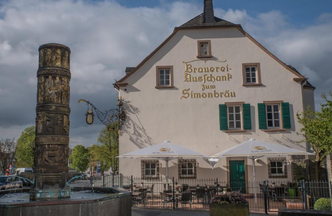 Zum Simonbraeu Ξενοδοχείο Bitburg Εξωτερικό φωτογραφία