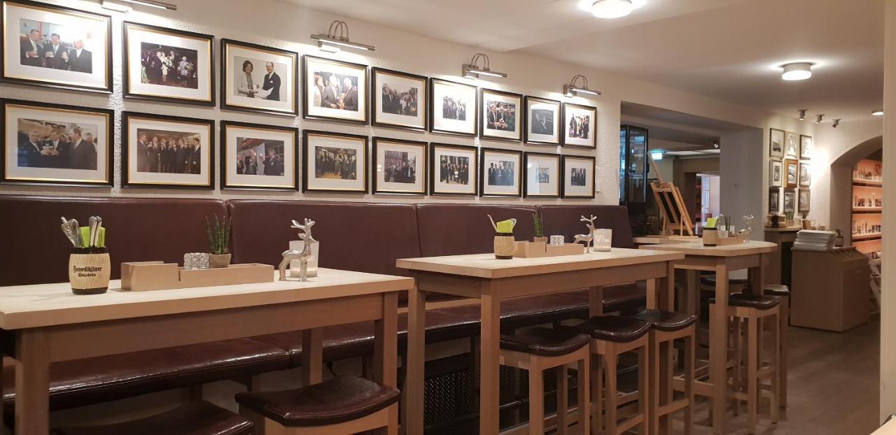 Zum Simonbraeu Ξενοδοχείο Bitburg Εξωτερικό φωτογραφία